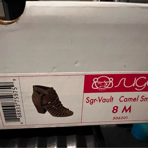 Lace Up, Zip Back Heels - Picture 2 of 4